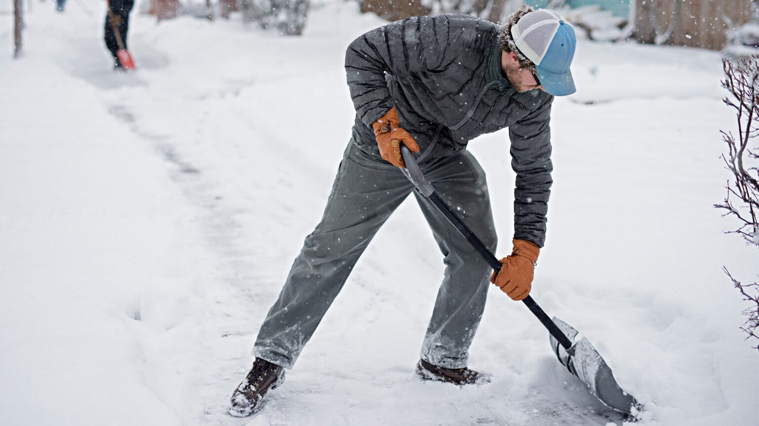 Shoveling Snow And Heart Attacks - Cardiogram